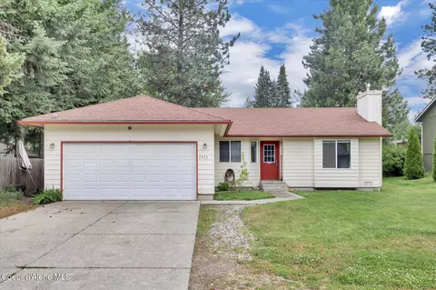 7575 W Crenshaw St, Rathdrum, ID 83858