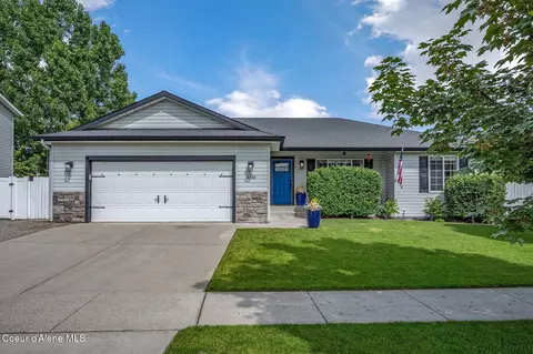 8446 N Boysenberry Loop, Hayden, ID 83835 photo 2