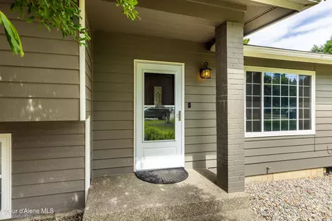 870 E Cloverleaf Dr, Hayden, ID 83835 photo 36