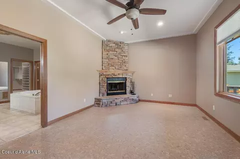 Living - 1692 E Pebblestone Ct, Hayden, ID 83835 photo 3 of 13