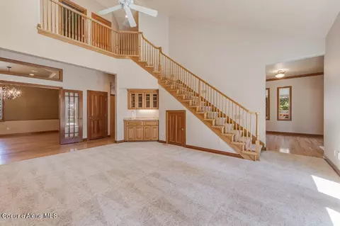 Living - 1692 E Pebblestone Ct, Hayden, ID 83835 photo 10 of 13