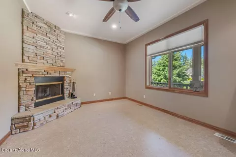 Living - 1692 E Pebblestone Ct, Hayden, ID 83835 photo 2 of 13