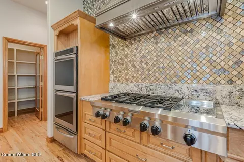 Kitchen - 1692 E Pebblestone Ct, Hayden, ID 83835 photo 4 of 4