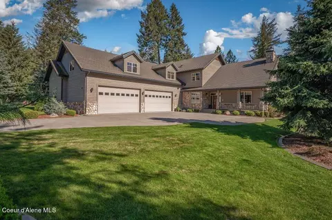 Exterior - 1692 E Pebblestone Ct, Hayden, ID 83835 photo 4 of 18
