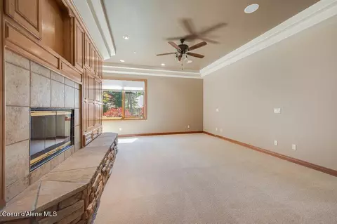 Living - 1692 E Pebblestone Ct, Hayden, ID 83835 photo 7 of 13