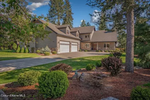 1692 E Pebblestone Ct, Hayden, ID 83835