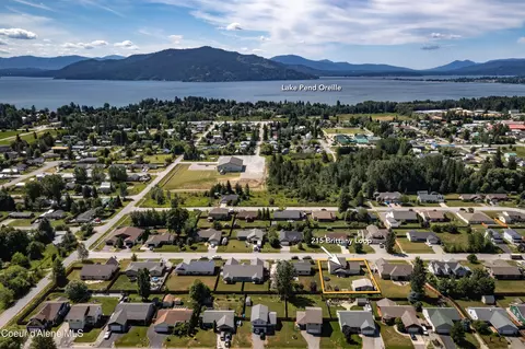 View/Area - 215 Brittany Loop, Kootenai, ID 83840 photo 1 of 8