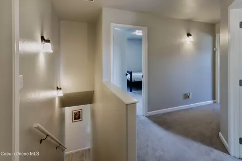 Entry Way - 215 Brittany Loop, Kootenai, ID 83840 photo 1 of 2