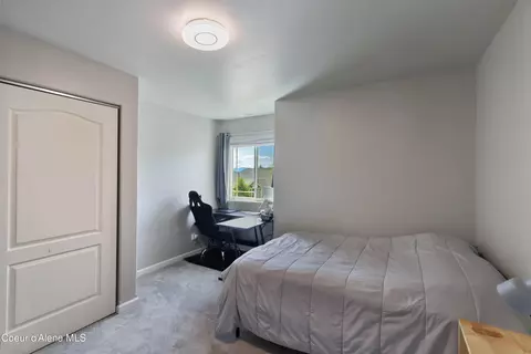 Bedroom - 215 Brittany Loop, Kootenai, ID 83840 photo 3 of 6