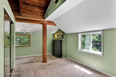 480 Mountain Meadows Rd, Naples, ID 83847 photo 10
