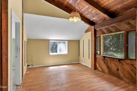 480 Mountain Meadows Rd, Naples, ID 83847 photo 3