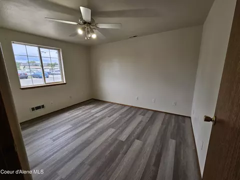 503 E Railroad Ave, Post Falls, ID 83854 photo 6