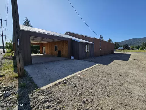 503 E Railroad Ave, Post Falls, ID 83854 photo 4