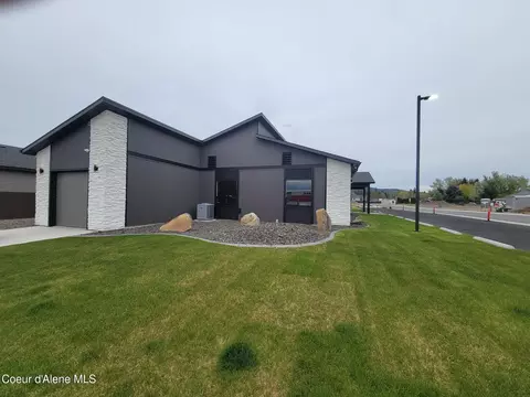 Exterior - 13936 N Rainier Loop, Rathdrum, ID 83858 photo 4 of 5