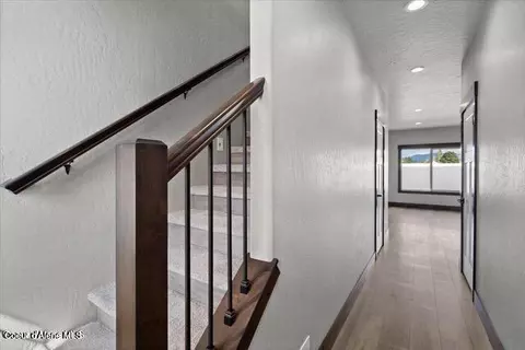 Entry Way - 236 E Lobo Loop, Hayden, ID 83835 photo 1 of 2