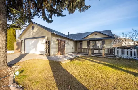 9948 Tessa Way, Hayden, ID 83835
