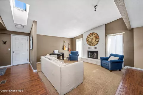 1626 E Plaza Dr, Post Falls, ID 83854 photo 3