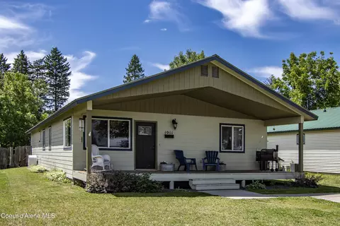 1011 Cedar St, Sandpoint, ID 83864