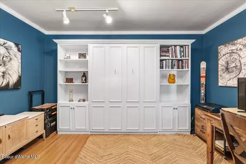 Bedroom - 118 W Mill Ave, Kellogg, ID 83837 photo 4 of 11