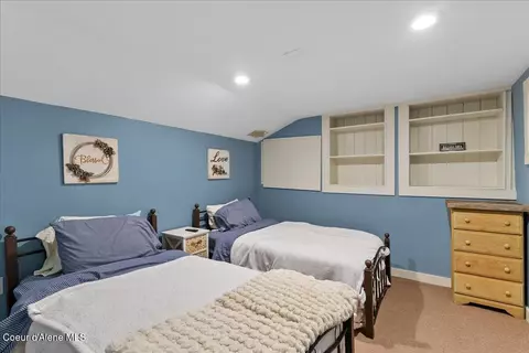 Bedroom - 118 W Mill Ave, Kellogg, ID 83837 photo 11 of 11