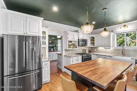 Kitchen - 118 W Mill Ave, Kellogg, ID 83837 photo 1 of 9