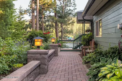 515 S Idaho St, Post Falls, ID 83854