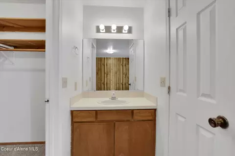 Bath - 3848 E 2nd Ave, Post Falls, ID 83854 photo 1 of 3