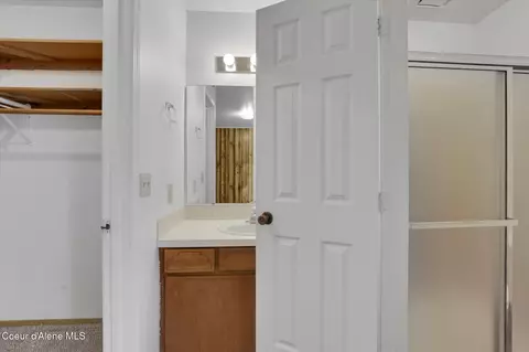 Bath - 3848 E 2nd Ave, Post Falls, ID 83854 photo 2 of 3