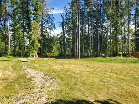 335 Jasper Loop, Ponderay, ID 83852 photo 17