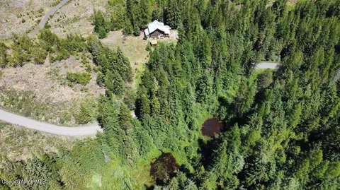 2668 Pettis Peak Rd, Saint Maries, ID 83861