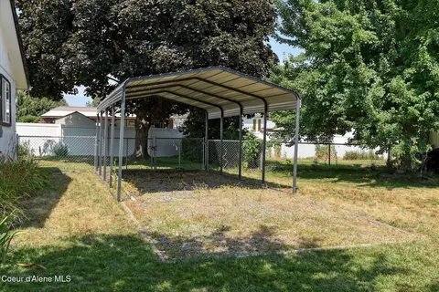 Exterior - 1613 E Plaza Dr, Post Falls, ID 83854 photo 2 of 4