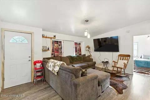 Living - 36068 E Canyon Rd, Cataldo, ID 83810 photo 2 of 2