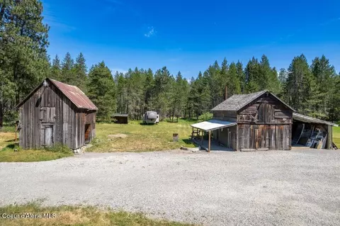 Exterior - 17320 E Perimeter Rd, Athol, ID 83801 photo 4 of 8