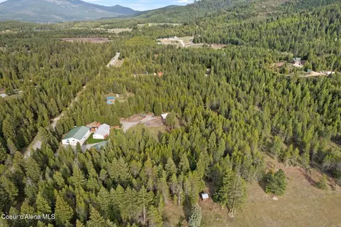 View/Area - 850 Hoop Loop Rd, Priest River, ID 83856 photo 1 of 3