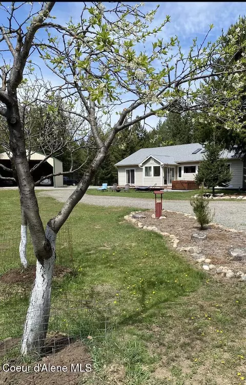 Exterior - 850 Hoop Loop Rd, Priest River, ID 83856 photo 2 of 20
