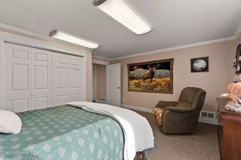 Bedroom - 850 Hoop Loop Rd, Priest River, ID 83856 photo 8 of 9