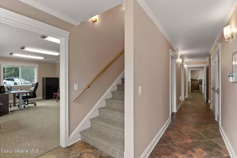 Entry Way - 850 Hoop Loop Rd, Priest River, ID 83856 photo 1 of 3