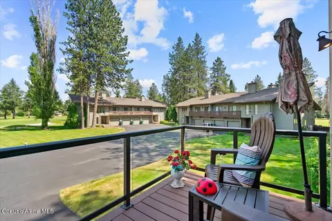 5276 W Racquet Rd #9, Rathdrum, ID 83858