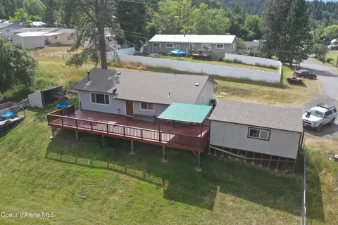 1011 S 1st St, Saint Maries, ID 83861