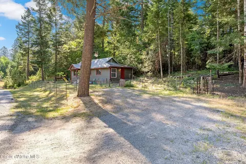 Exterior - 18138 W Spuler Ln, Hauser, ID 83854 photo 7 of 16