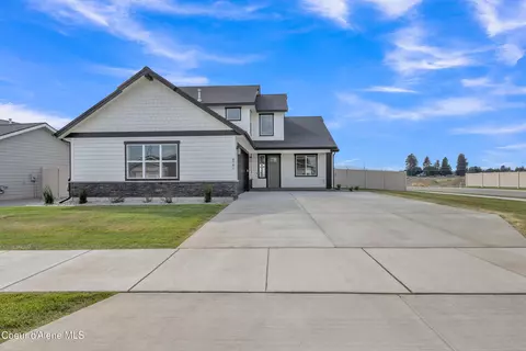 6701 N Coeur Terre Blvd, Coeur D'alene, ID 83815