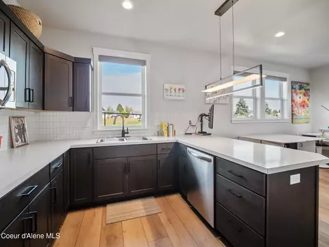 Kitchen - 3446 N Blaze Loop, Post Falls, ID 83854 photo 9 of 10