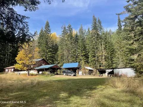 Exterior - 1728 Dry Creek Rd, Clark Fork, ID 83811 photo 5 of 16