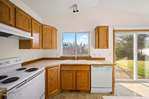 2640 N Wickiup Dr, Post Falls, ID 83854 photo 11