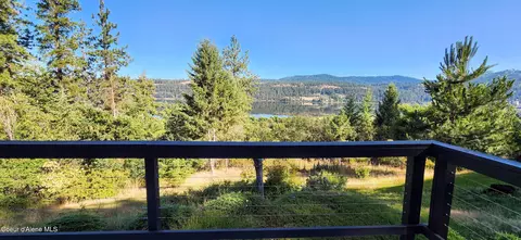 View/Area - 282 E Park Ave, Harrison, ID 83833 photo 4 of 13
