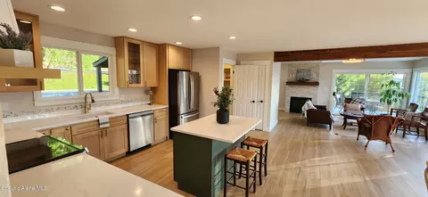 Kitchen - 282 E Park Ave, Harrison, ID 83833 photo 7 of 8