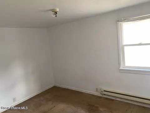 Bedroom - 521 N Chestnut St, Kellogg, ID 83837 photo 4 of 5