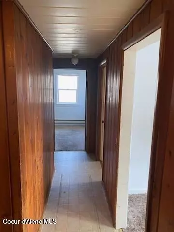 Entry Way - 521 N Chestnut St, Kellogg, ID 83837 photo 1 of 3
