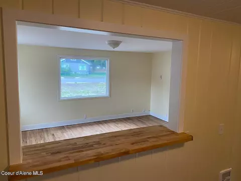 Living - 521 N Chestnut St, Kellogg, ID 83837 photo 1 of 6