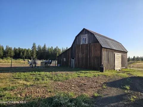 22903 S Headlands Dr, Harrison, ID 83833 photo 9